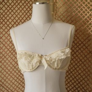 SOLD Vintage Victoria’s Secret Bra